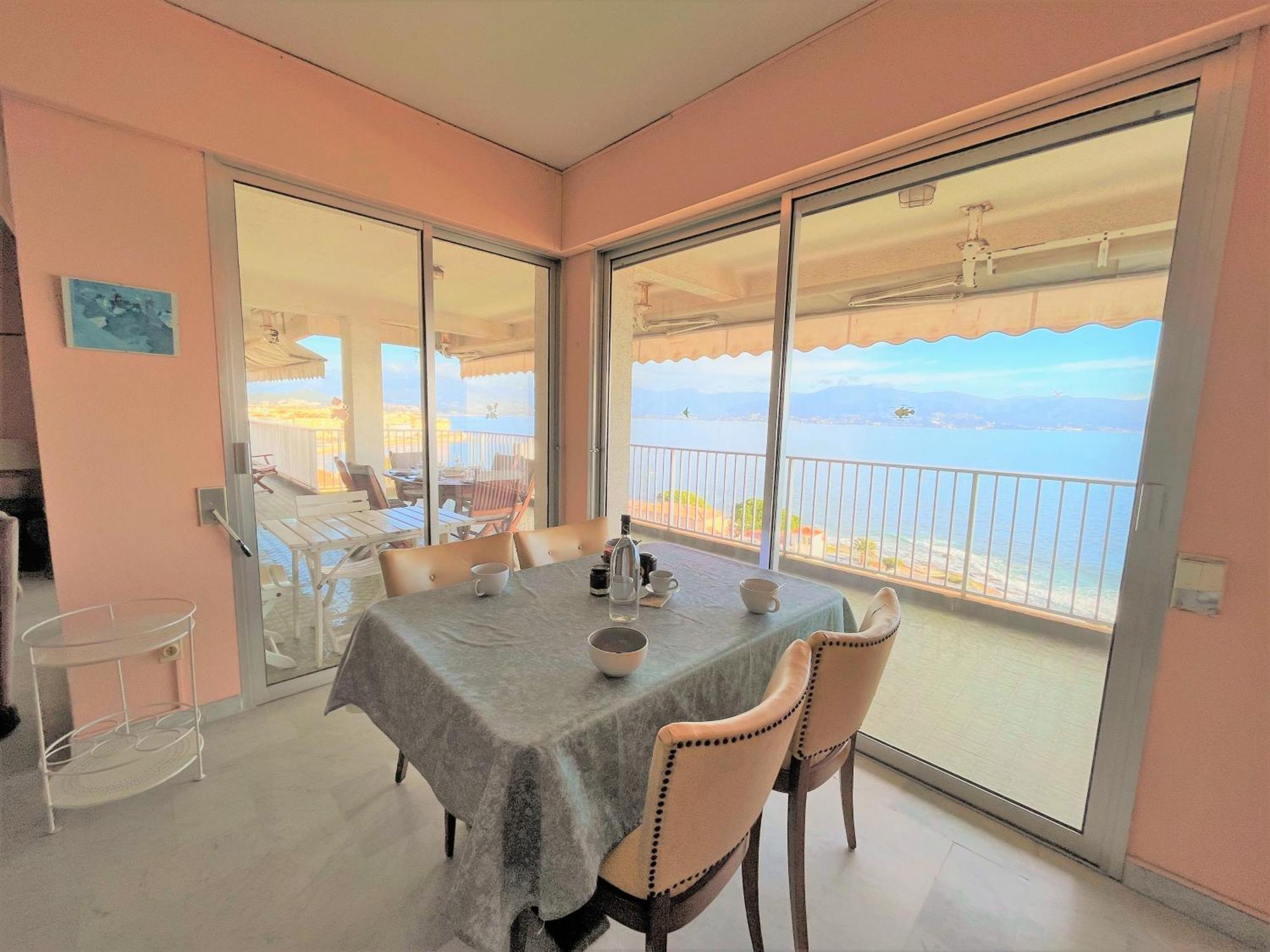 Appartement Vue Mer Carmino Ajaccio アジャクシオ エクステリア 写真