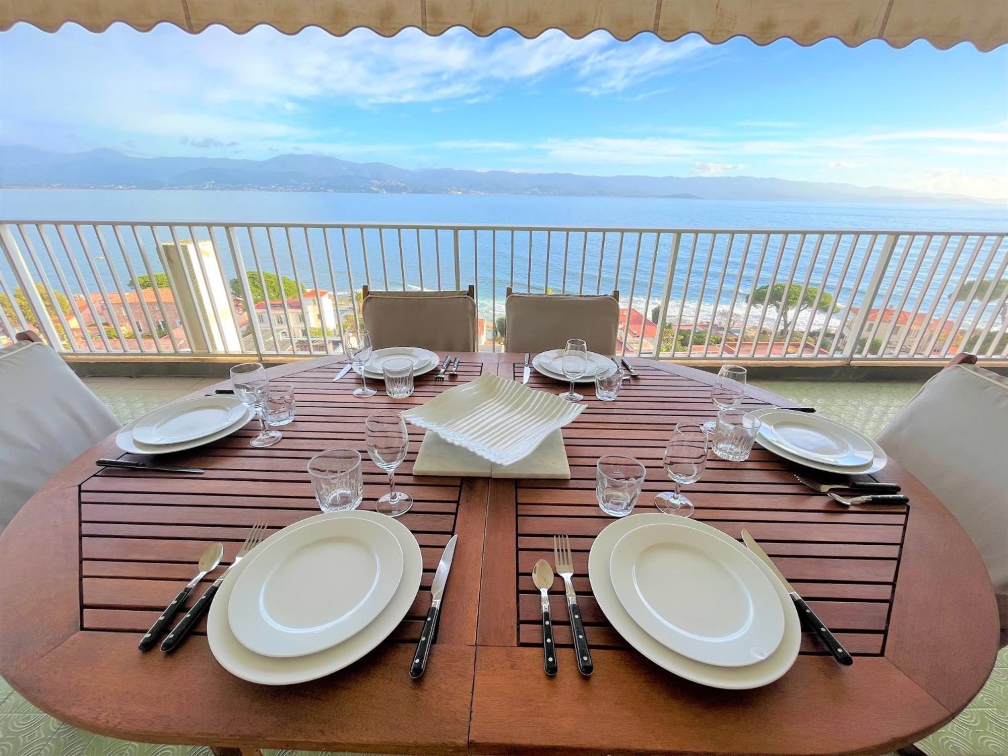 Appartement Vue Mer Carmino Ajaccio アジャクシオ エクステリア 写真